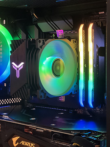 Mänguriarvuti - Ryzen 7 2700X / RTX 2060 Super / 16GB DDR4 (2 foto / 7)
