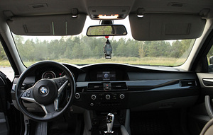 BMW E60 525i 3.0 Facelift 160kw (6 foto / 11)