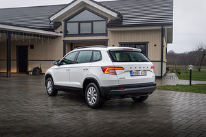 Škoda Karoq 4x4 2.0D DSG (4 foto / 15)