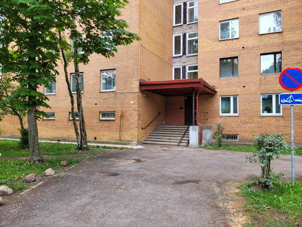 Pärna tn 44, Järve, Kohtla-Järve, Ida-Virumaa