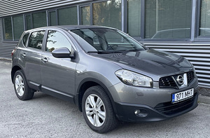 Nissan Qashqai 1.6 86kW (2 foto / 10)