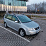Volkswagen Touran 1.9TDI (фото #1)
