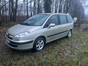 Peugeot 807 (1 foto / 4)