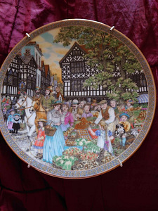 dekoratiivplaat Royal Worcester "Market" (2 foto / 3)