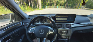 Mercedes-Benz W212 E 350 Avangard 3.0 V6 CDI 170kW (11 foto / 11)