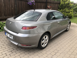 Alfa Romeo GT sale (4 foto / 7)