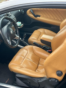 Alfa Romeo GT sale (6 foto / 7)