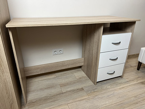 Kirjutuslaud / arvutilaud / laud (Desk / desk) (2 foto / 5)