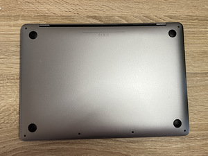 Macbook Pro 13 (2017) 128GB (Mudel: A1708) (4 foto / 10)