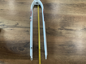 Ratta kahvel Gravel/Trekking 28'' Ketas pidur. Aluminium (3 foto / 10)