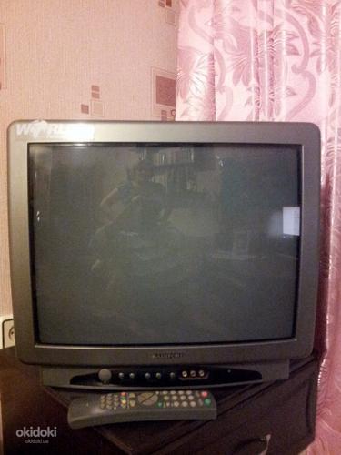 Телевизор (фото #1)