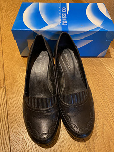 Кожаные туфли Tanssico, 37 размер