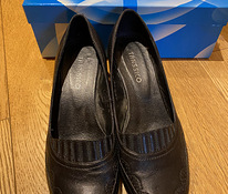 Кожаные туфли Tanssico, 37 размер