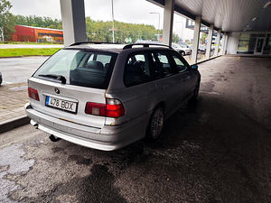 BMW 525D (2 фото из 5)