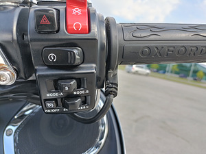 Kawasaki VN 1700 VOYAGER (7 foto / 10)