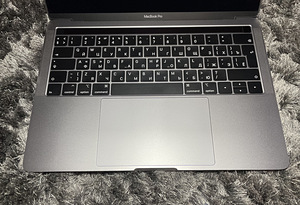 Apple MacBook Pro 13" 256GB (Late 2019) (5 foto / 7)