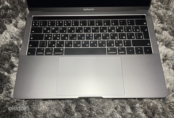 Apple MacBook Pro 13" 256GB (Late 2019) (foto #5)