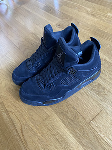 Jordan 4 Blackcats (1 foto / 4)