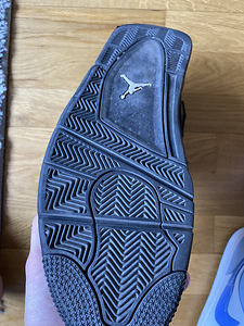 Jordan 4 Blackcats (4 foto / 4)