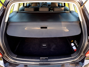 Volkswagen Golf 2.0 103kw 2010 Webasto (12 foto / 15)