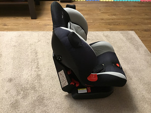 Väikelaste turvaiste Milli safe 9-25 25 € (4 foto / 7)