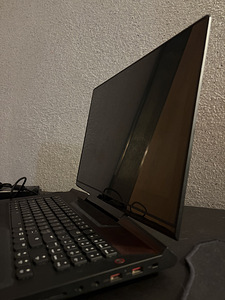 Mänguri sülearvuti Lenovo Legion Y920-17IKB (2 foto / 4)