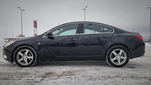 Opel Insignia 2.0 96kW (2 foto / 13)