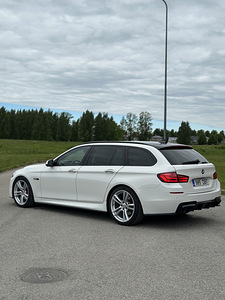BMW F11 3.0d (3 foto / 14)