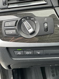 BMW F11 3.0d (10 foto / 14)