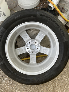 Шины + диски 225/60 R17 (3 фото из 8)