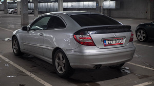 Mercedes-benz C180 Kompressor Coupe. 2004 aasta. (3 foto / 12)