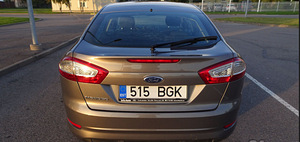 Продам Ford Mondeo 2012г. (4 фото из 5)