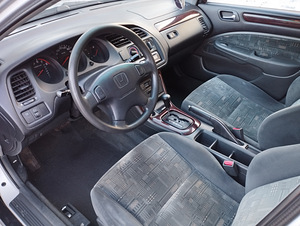 Honda Accord ATM (9 foto / 10)