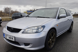 Honda Civic Coupe (2 foto / 8)