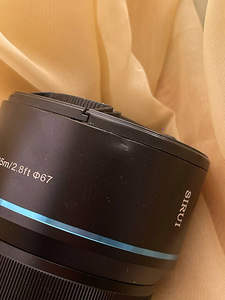 Sirui 50mm F1.8 1.33x anamorphic Sonyle (6 foto / 9)