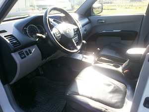 Mitsubishi L200 (3 foto / 9)