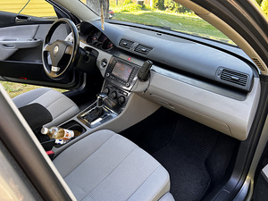 Volkswagen Passat B6 2.0TDI R-line Автомат (6 фото из 10)