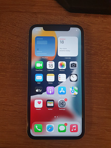 iPhone 11 128гб (1 фото из 3)
