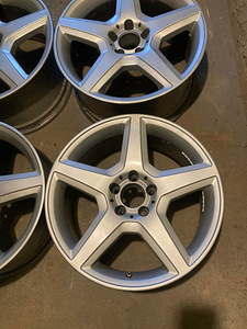 18" erilaiused Mercedes-Benz veljed (3 foto / 7)