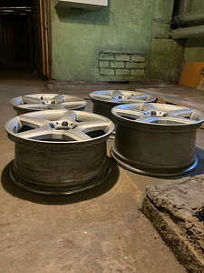 18" erilaiused Mercedes-Benz veljed (7 foto / 7)
