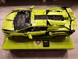 LEGO 42115 Lamborghini Sian FKP 37 (1 foto / 1)