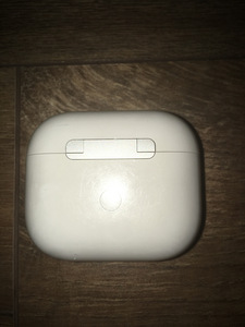 AirPods 3 (koos karbi ja kviitungiga) (6 foto / 8)