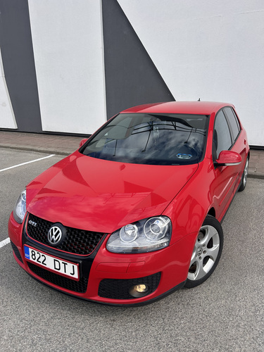 Volkswagen Golf GTI 2.0 147kw