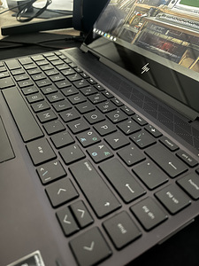 HP Envy x360 8gb 2-in-1 Laptop 13" (3 foto / 4)