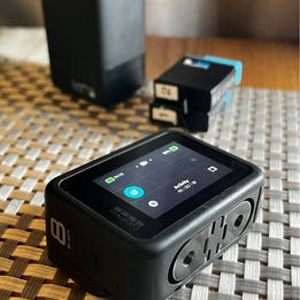 GoPro Hero 8 Black / 3 akut / Dual Charger (2 foto / 4)