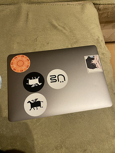 Macbook Pro 13, M1 2020 Space Gray, 8/250GB (4 foto / 4)