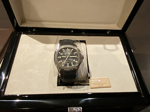 Patek Philippe Aquanaut (5 foto / 8)