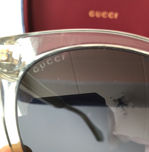 GUCCI päikeseprillid (4 foto / 8)