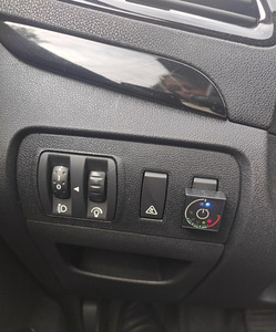 Renault Grand Scenic (7 foto / 11)