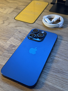 Apple iPhone 15 Pro 128GB Blue Titanium (3 foto / 4)